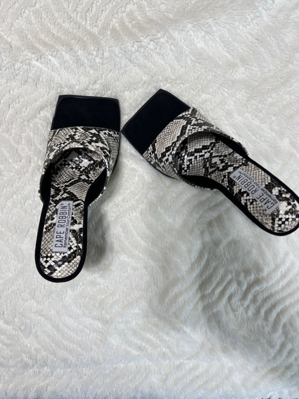 Cape Robbin Tristen Snake Print Mule Heels Size 6 Stiletto Square Toe - Picture 7 of 13